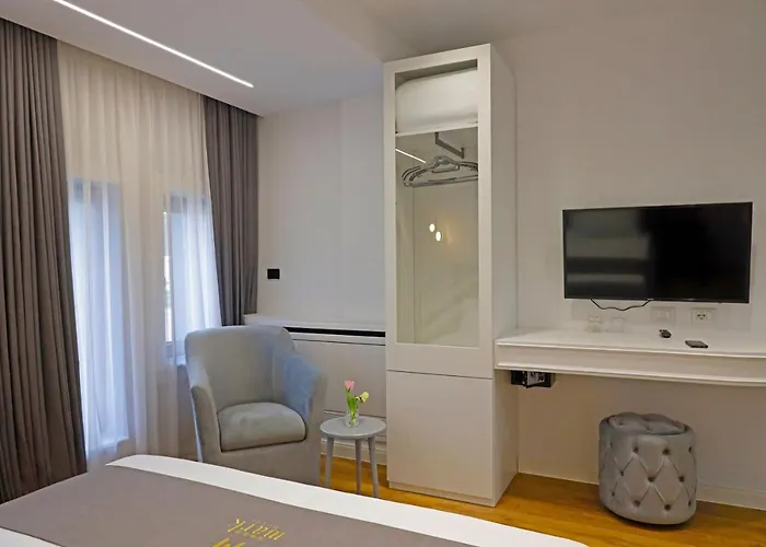 Ξενοδοχείο Tirana