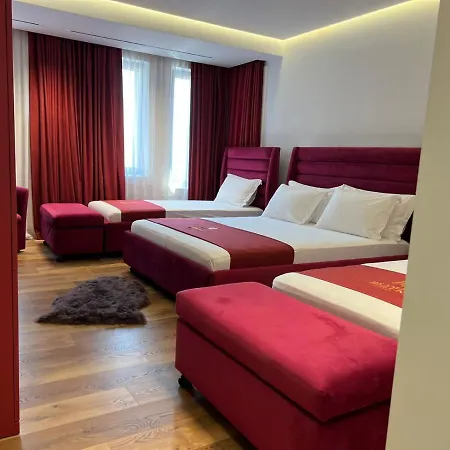 Mark Hotel Tirana 4* Tirana