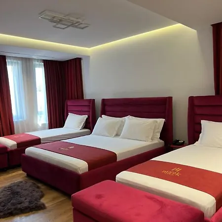 Mark Hotel Tirana 4*