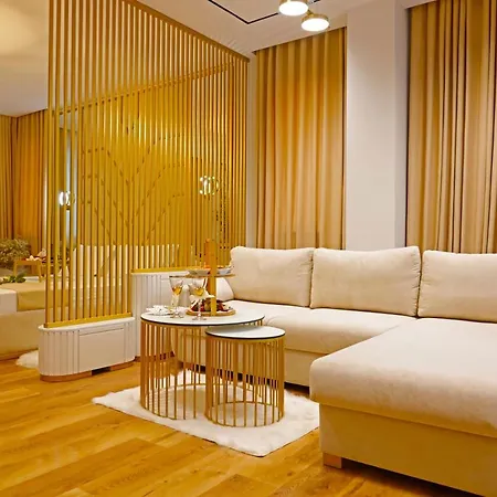 酒店 Tirana Bërxull